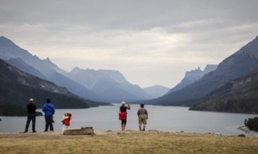 PM says some national parks will partly reopen June 1